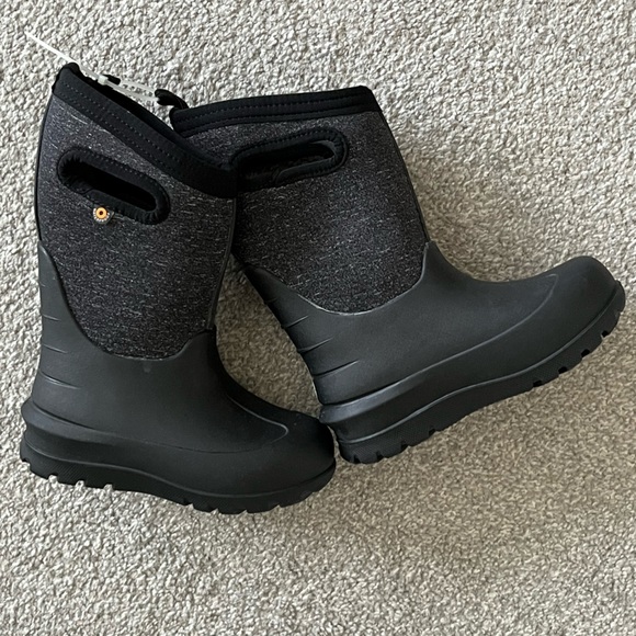 EUC Bogs Boots Kids Size 11 - Picture 2 of 7